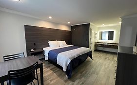 Cloud 9 Inn Lax